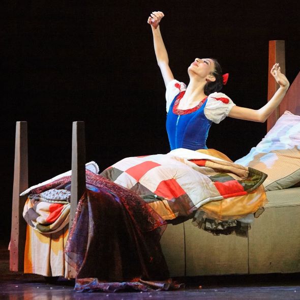 More Info for "Snow White" by Atlanta Ballet 2